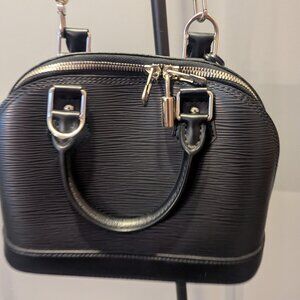 Louis Vuitton Epi Alma BB